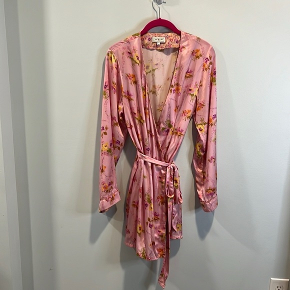 LoveShackFancy x Morgan Lane “Langley” short robe XS/S - Picture 4 of 6